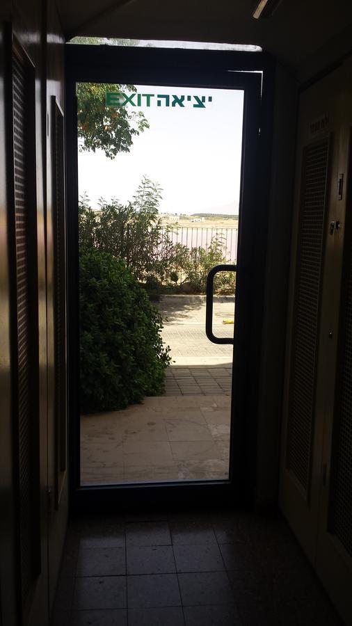 Royal Park Lakeview Apartment Eilat Exterior foto